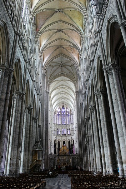 Альбом отзыва "Амьенский собор — крупнейший во Франции, объект ЮНЕСКО №162"