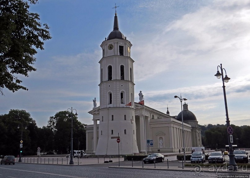 Альбом отзыва "Кафедральный собор Вильнюса в праздничный день"
