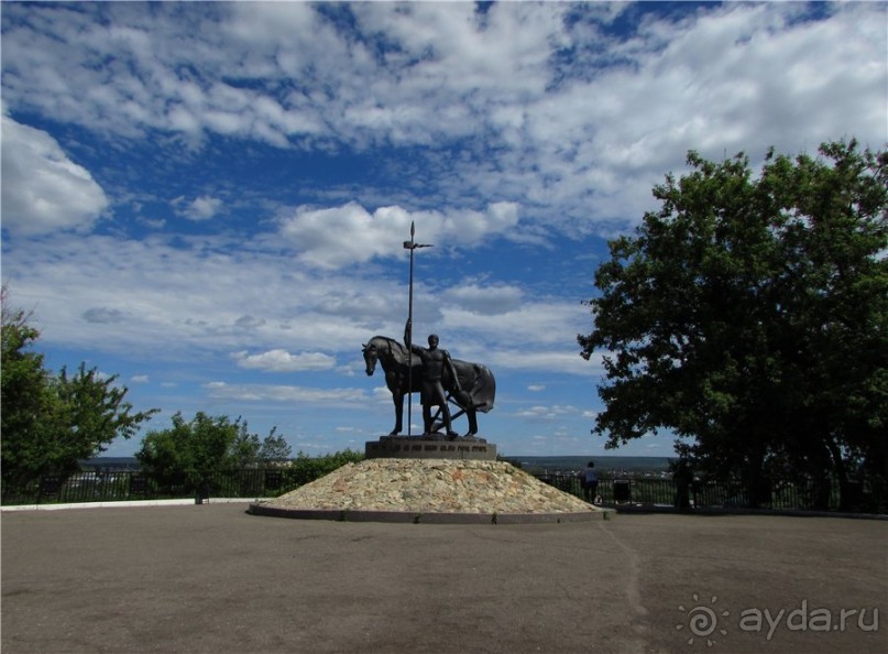 Памятник Первопоселенцу В Пензе Фото